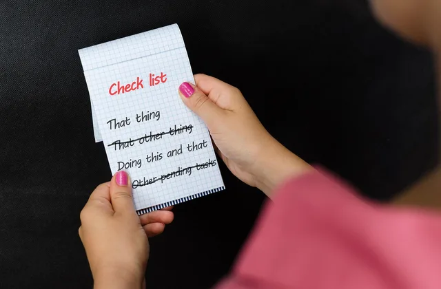 checklist, tasks, notepad, note, items, paper, priorities, organization, list, closeup, checklist, checklist, checklist, priorities, priorities, priorities, priorities, priorities. Newsletter production workflow: transactional or promotional?